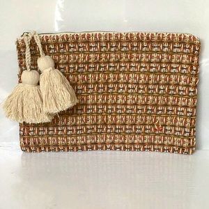 NWOT Madewell Raffia Large Zip pouch with 2 tassels in Rainbow Weave